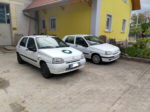 Clio Electrique mit LiFePo4 (2 Fahrzeuge und ein paar Teile)